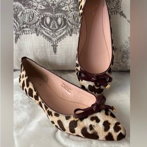 BEAUTIFUL KATE SPADE FLATS WITH LEATHER BOW IN BURGUNDY COLOR